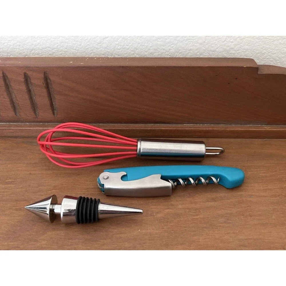 3pc Misc Set Waiter Corkscrew w/ Handle, Bottle/Wine Stopper & Mini Whisk